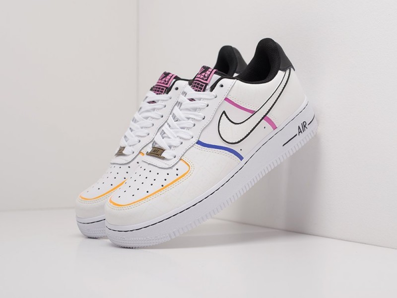 WMNS Nike Air Force 1 Low