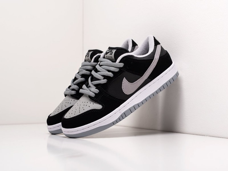 WMNS Nike Air Jordan 1 Low