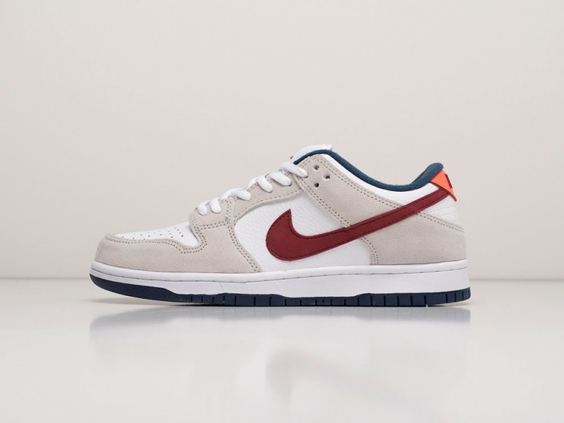 Nike SB Dunk Low