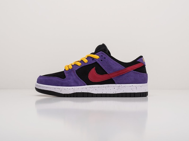 WMNS Nike SB Dunk Low