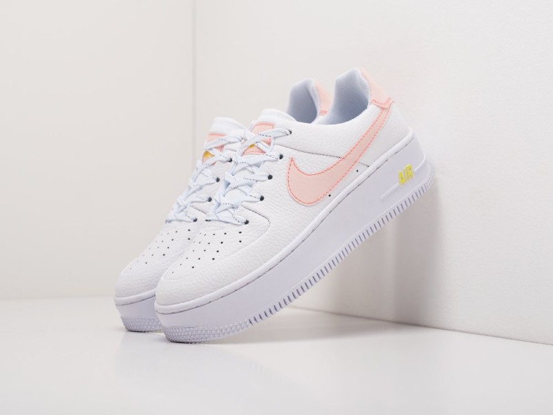 WMNS Nike Air Force 1 Low