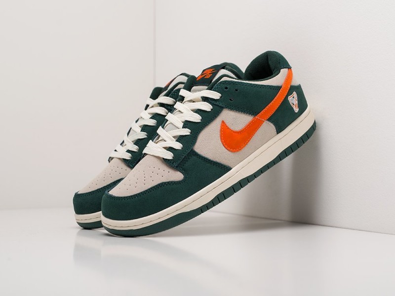 WMNS Nike SB Dunk Low