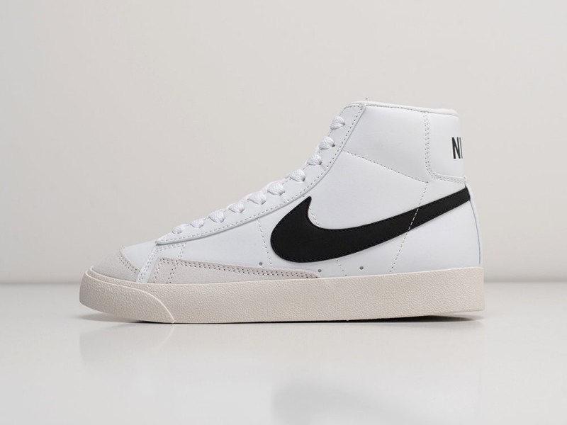 Nike Blazer Mid 77