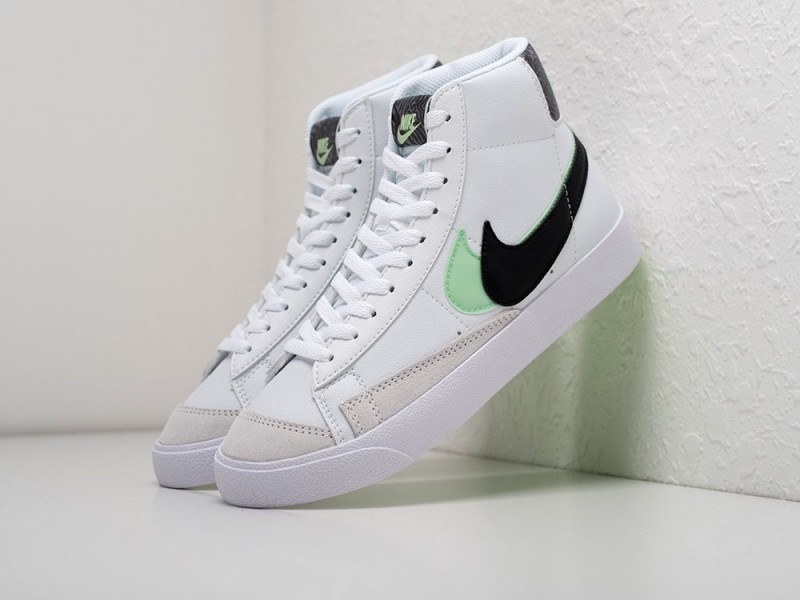 Nike Blazer Mid 77