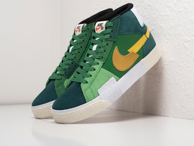 Nike Blazer Mid