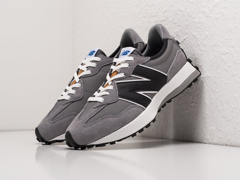 New Balance 327