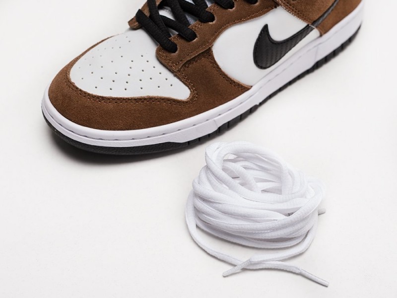 Nike SB Dunk Low