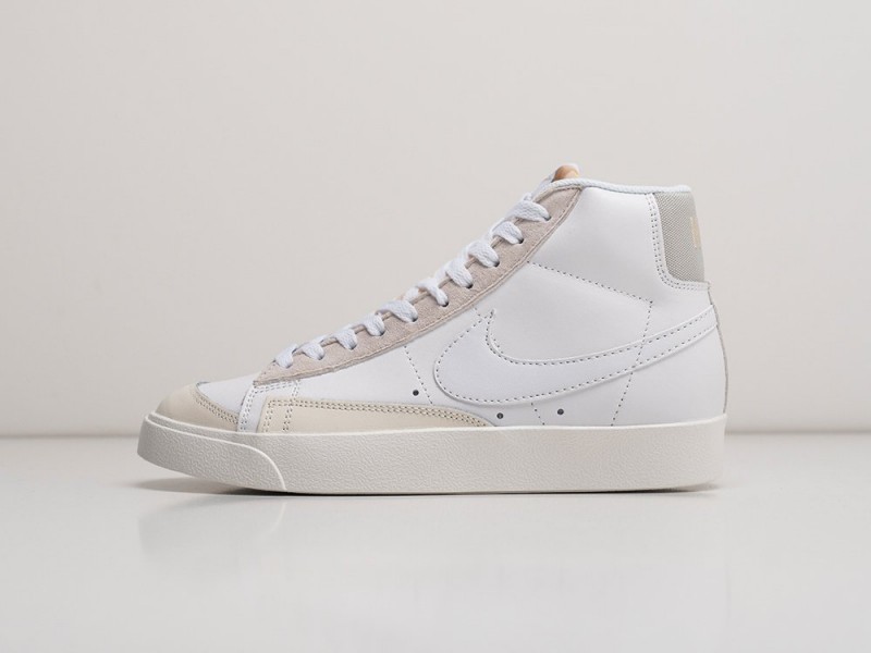 Nike Blazer Mid 77