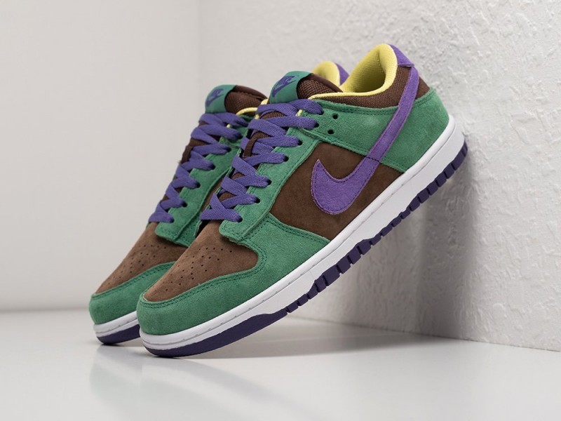 Nike SB Dunk Low