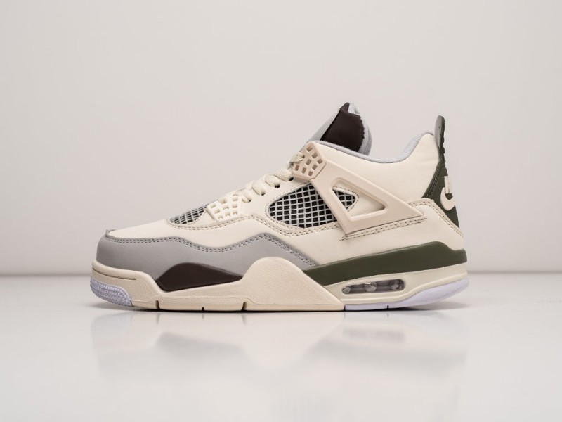 Nike Air Jordan 4 Retro