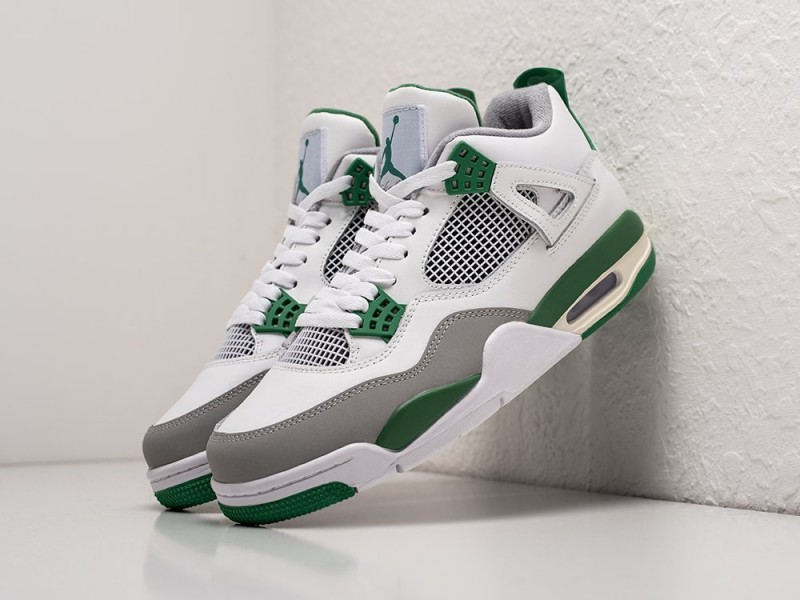 Nike Air Jordan 4 Retro