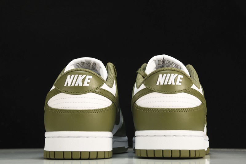 Nike Dunk Low Medium Olive