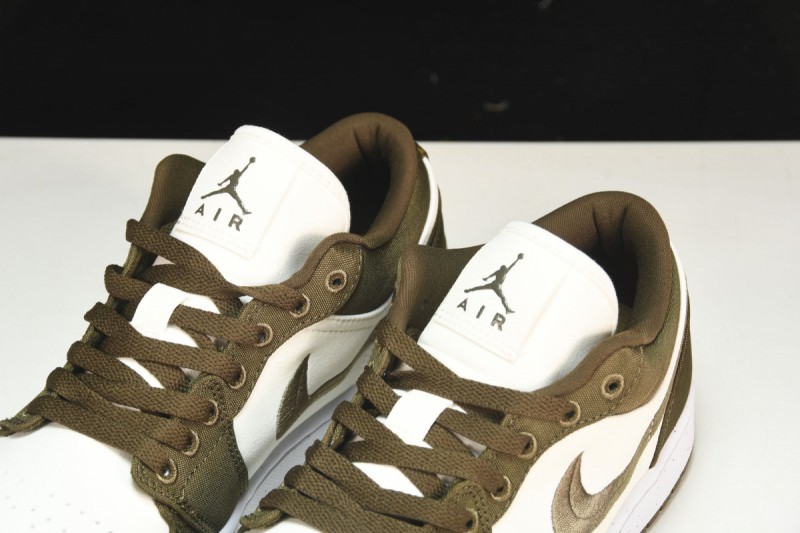 Jordan 1 Low SE Light Olive