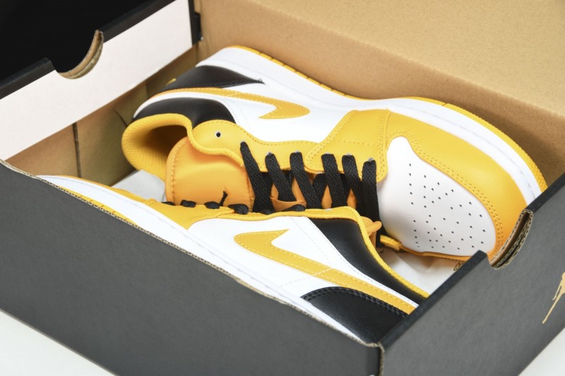 Jordan 1 Low Taxi