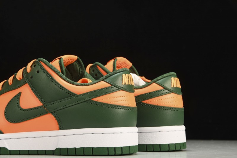 Nike Dunk Low Miami Hurricanes