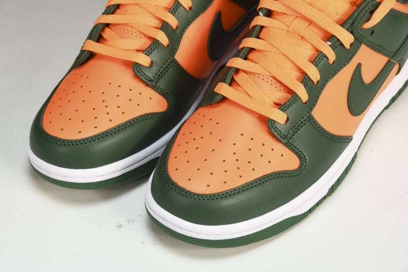 Nike Dunk Low Miami Hurricanes