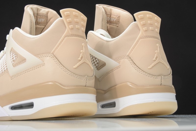 Jordan 4 Retro Shimmer