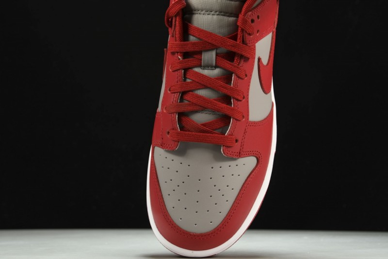 Nike Dunk LowRetro Medium Grey Varsity Red UNLV