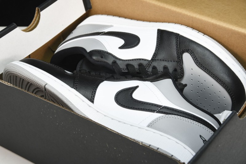 Jordan 1 Low Shadow Toe