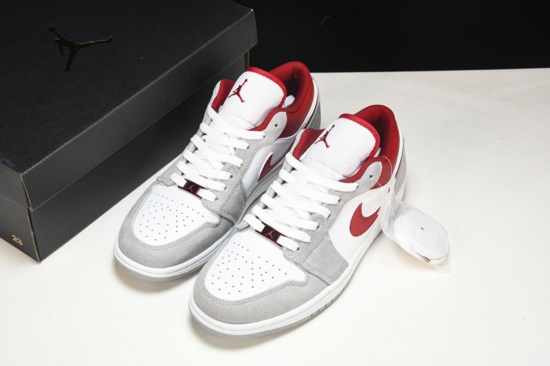 Jordan 1 Low SE Light Smoke Grey Gym Red