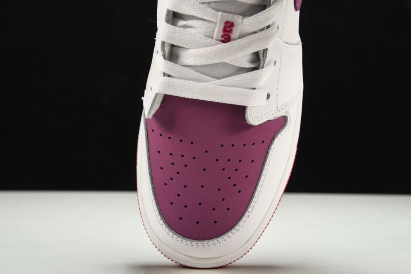 Jordan 1 Low White True Berry