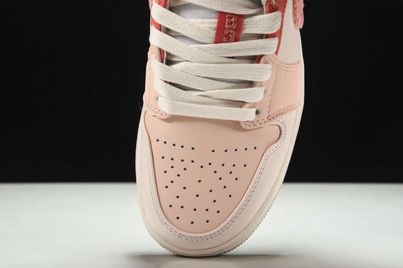 Jordan 1 Low SE Mighty Swooshers Pink