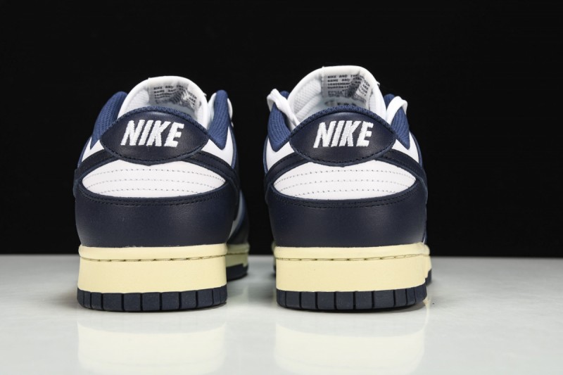 Nike Dunk Low Vintage Navy