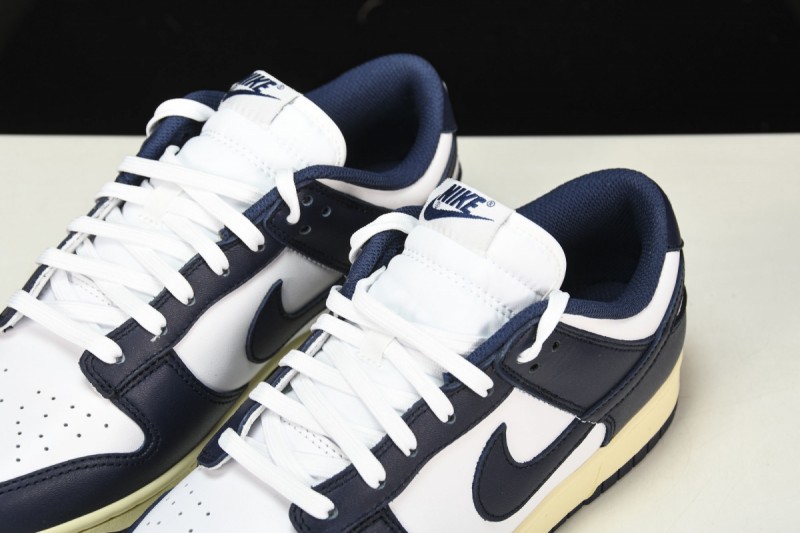 Nike Dunk Low Vintage Navy