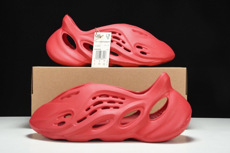 adidas Yeezy Foam RNNR Vermillion