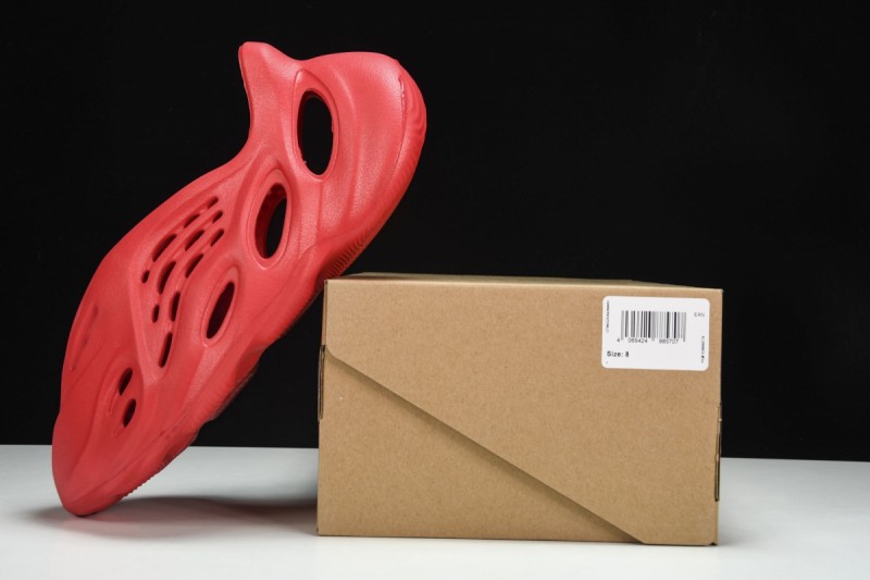 adidas Yeezy Foam RNNR Vermillion