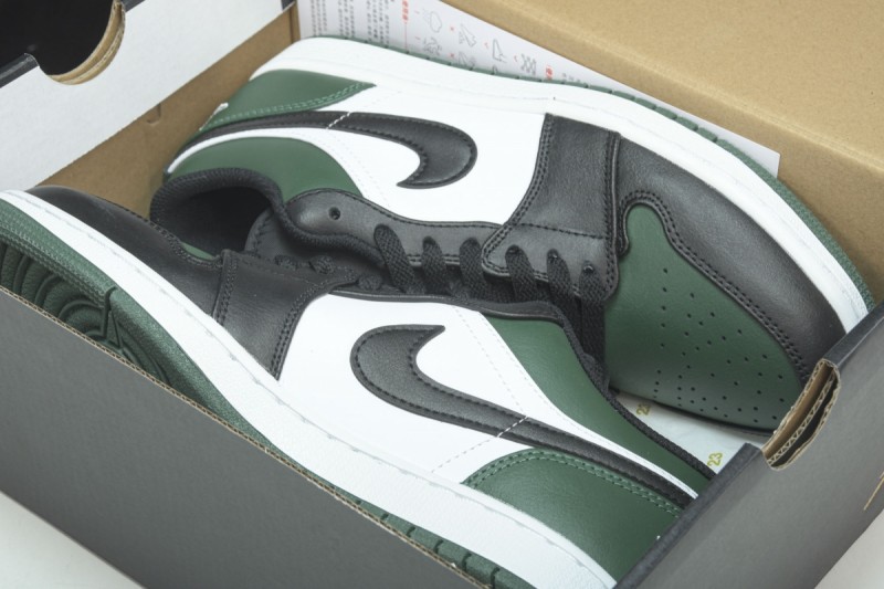 Jordan 1 Low Green Toe