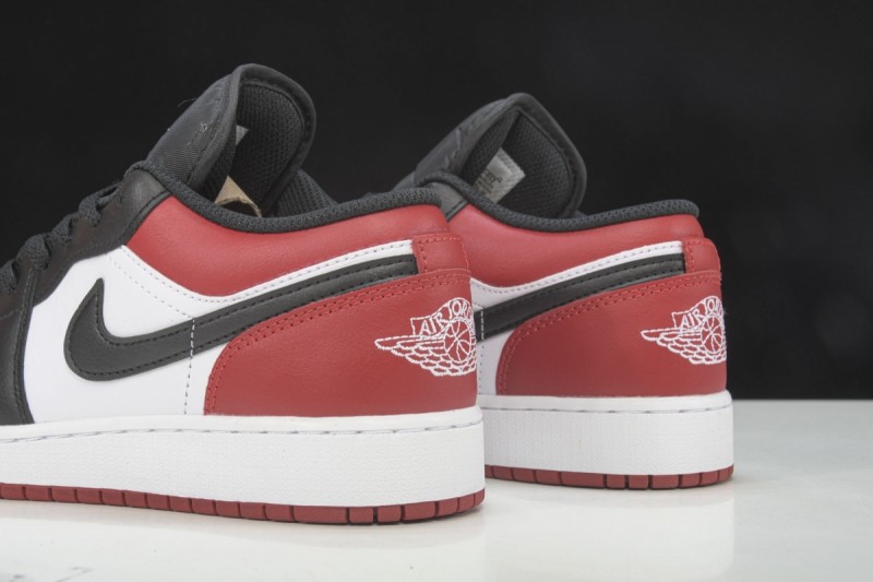 Jordan 1 Low Bred Toe