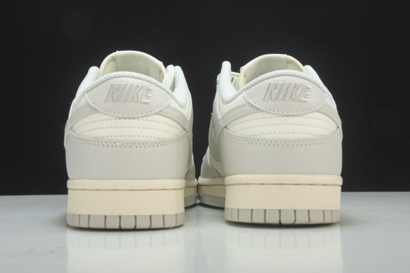 Nike Dunk Low Sail Light Bone