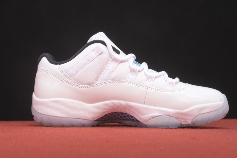 Jordan 11 Retro Low Legend Blue