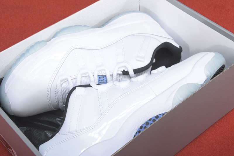 Jordan 11 Retro Low Legend Blue