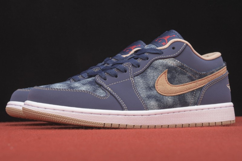 Jordan 1 Low SE Denim