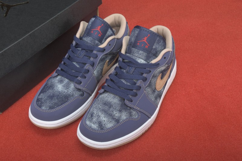 Jordan 1 Low SE Denim