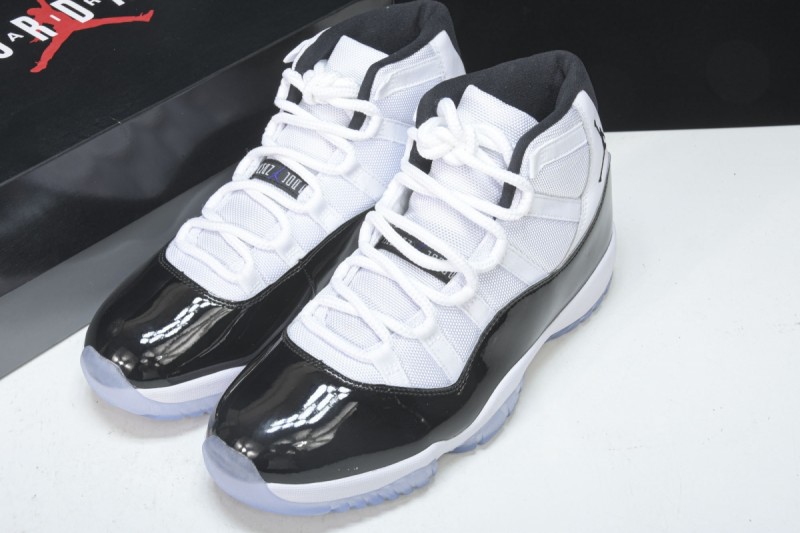 Jordan 11 Retro Concord (2018)