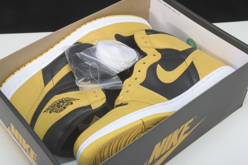 Jordan 1 Retro High Pollen