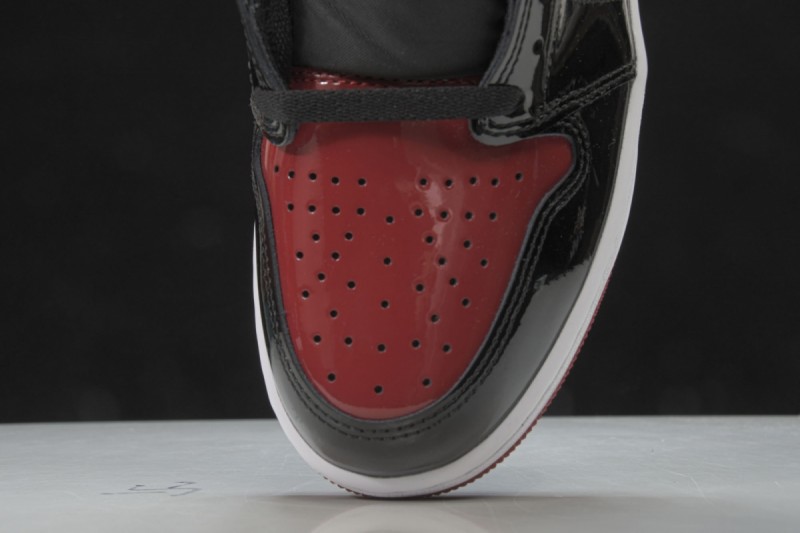 Jordan 1 Retro High OG Bred Patent