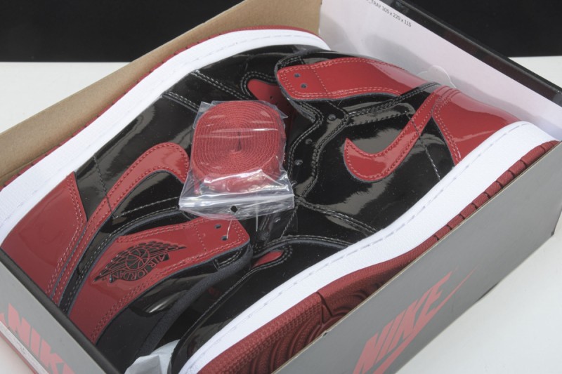 Jordan 1 Retro High OG Bred Patent