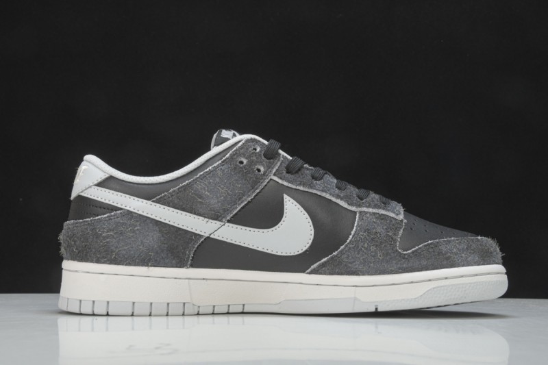 Nike Dunk Low Retro Animal Pack Zebra