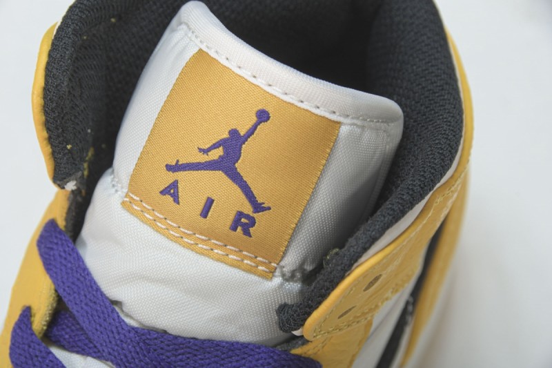 Jordan 1 Mid SE Lakers