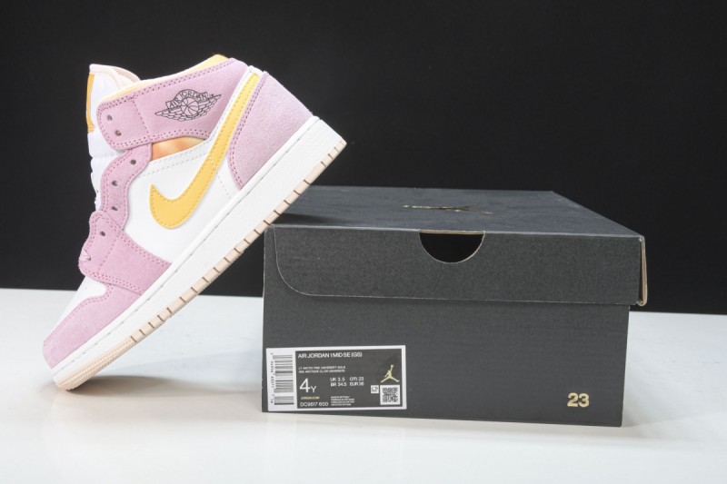 Jordan 1 Mid SE Arctic Pink