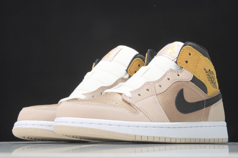 Jordan 1 Mid SE Particle Beige