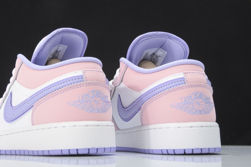 Jordan 1 Low Arctic Punch