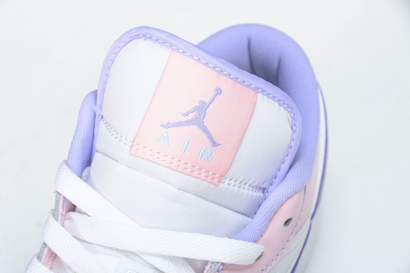 Jordan 1 Low Arctic Punch