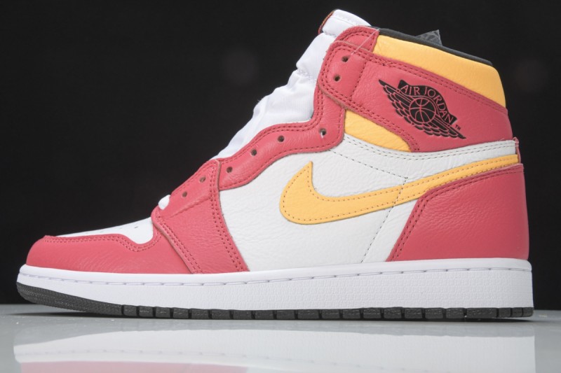 Jordan 1 Retro High OG Light Fusion Red