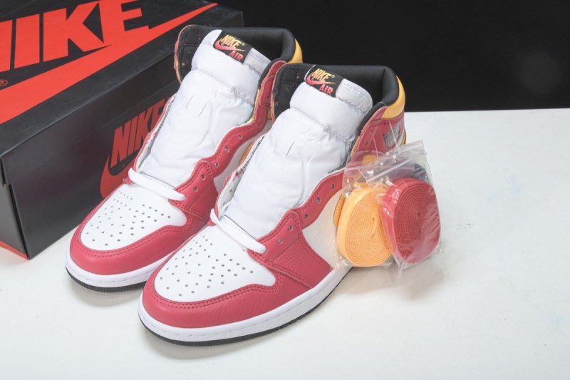 Jordan 1 Retro High OG Light Fusion Red