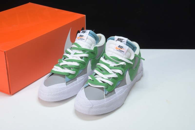 Nike Blazer Low sacai Medium Grey Classic Green